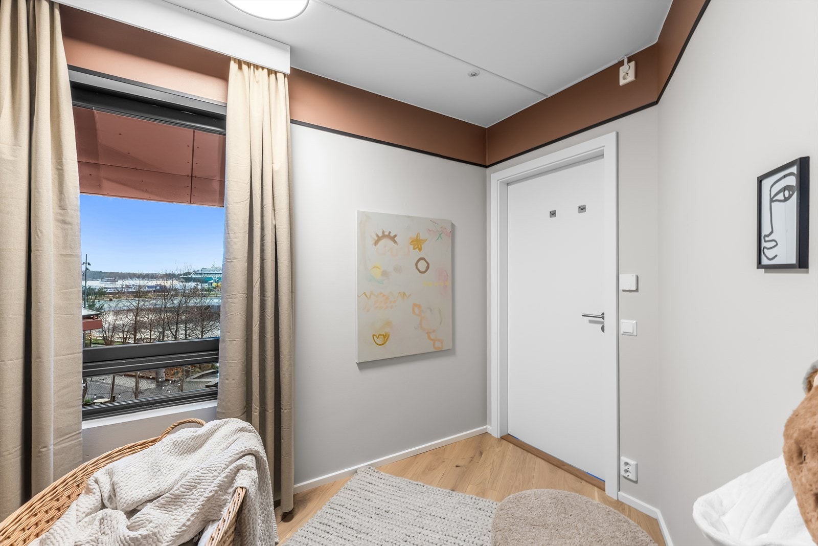 Soverom II passer perfekt som barnerom, gjesterom eller hjemmekontor - avhengig av behov. Galleribilde