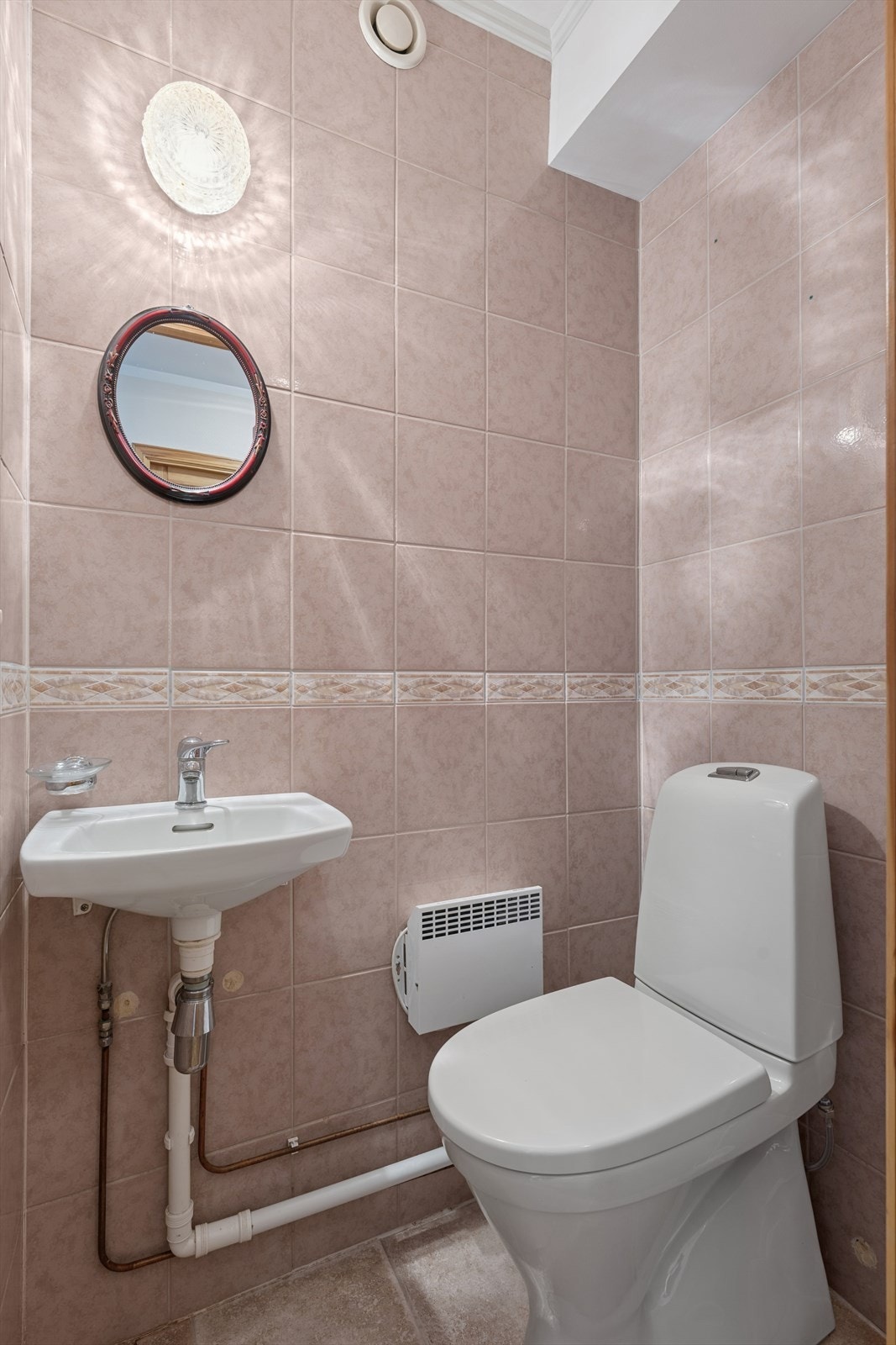 Separat wc-rom. Galleribilde