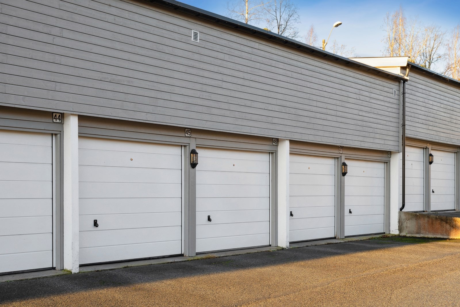 Muligheter for garasje. Galleribilde