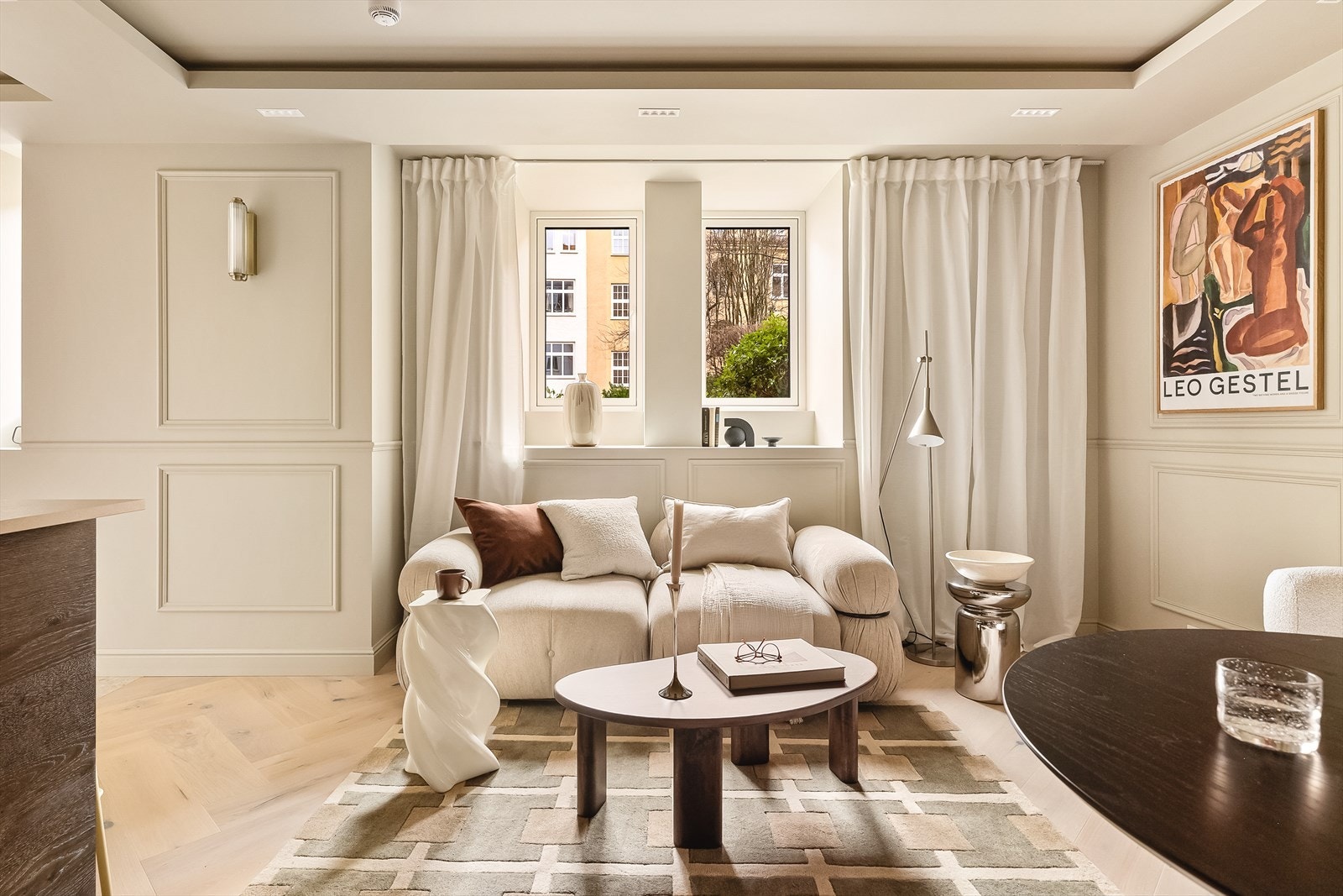 Det er balansert ventilasjon i leiligheten og varmekabler i samtlige gulv. Galleribilde