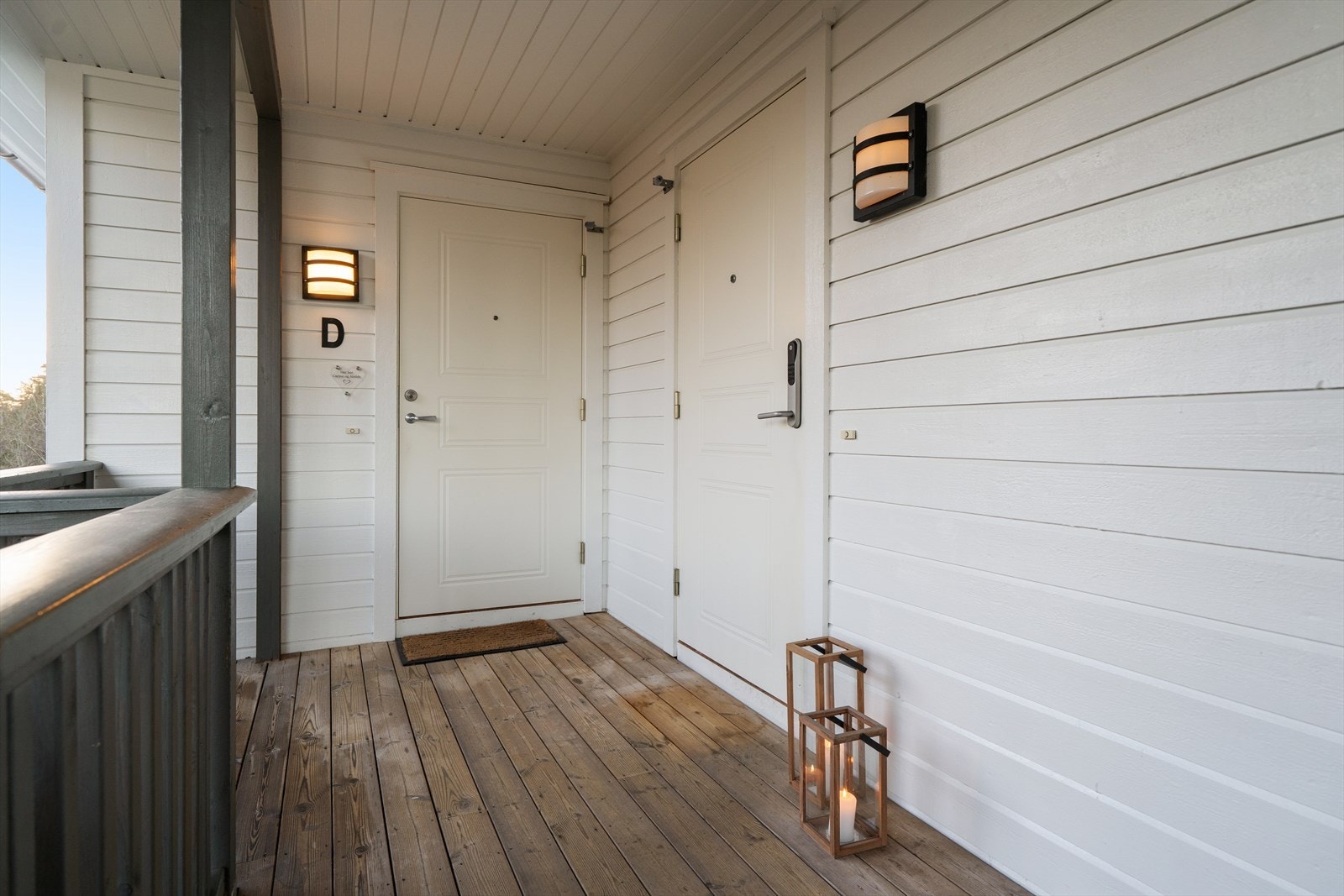 Hyggelig og overbygd inngangsparti! Galleribilde