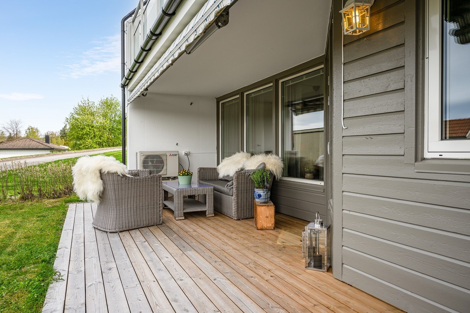 Koselig ute plass. Galleribilde