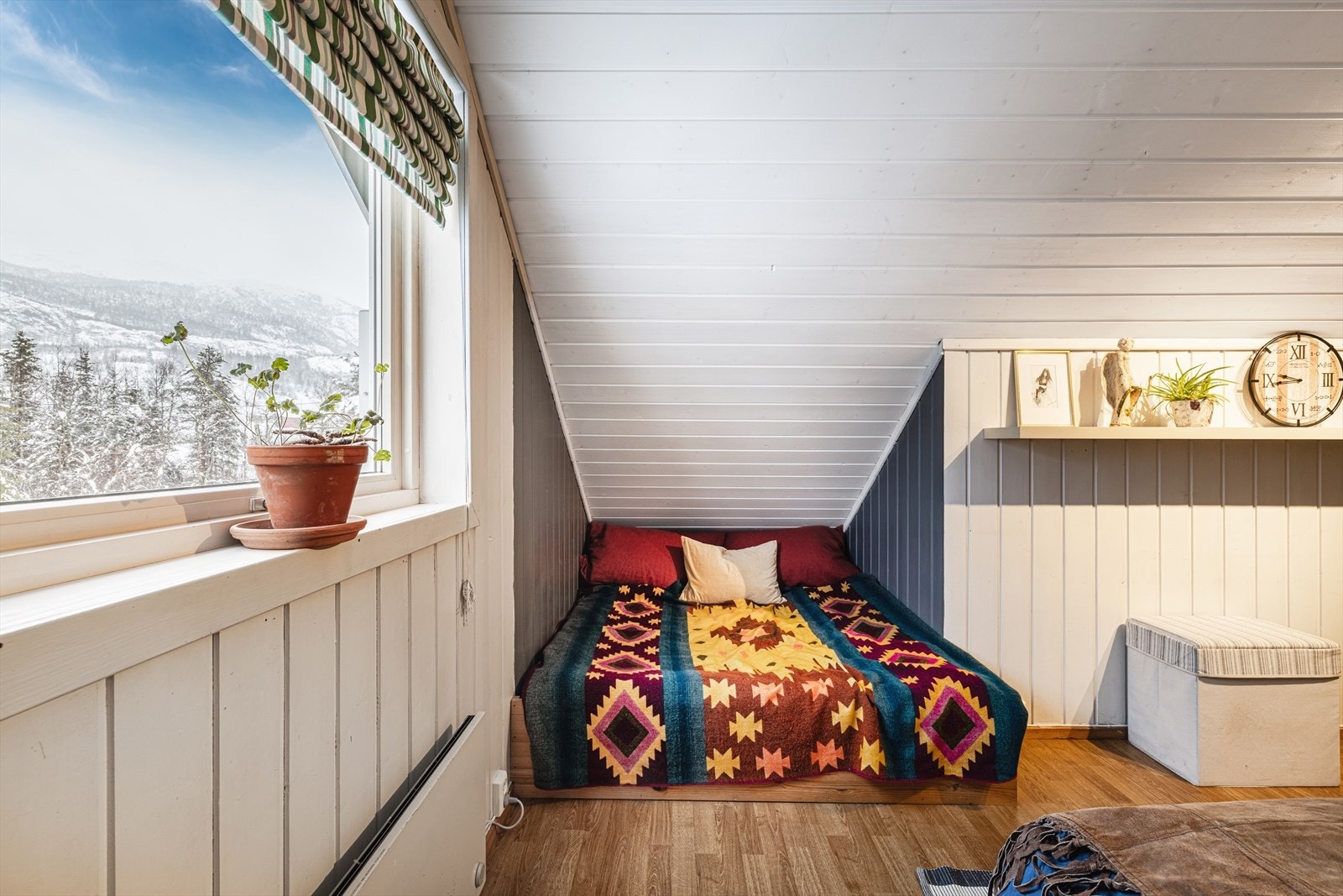 Nisje på soverom 2 med ekstra soveplasser. Galleribilde