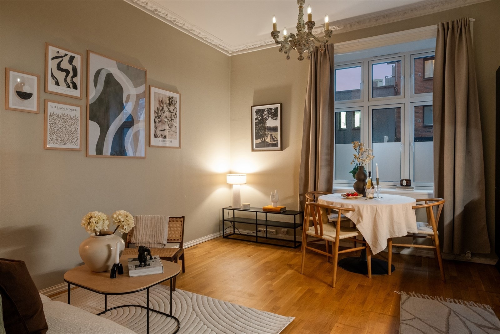 Attraktiv og klassisk 2-roms selveier - rolig beliggenhet med nærhet til alt Oslo har å by på Galleribilde