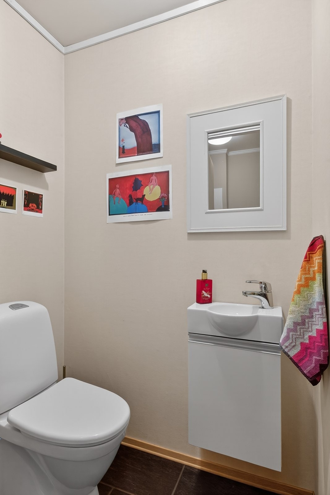 Gjestetoalett Galleribilde