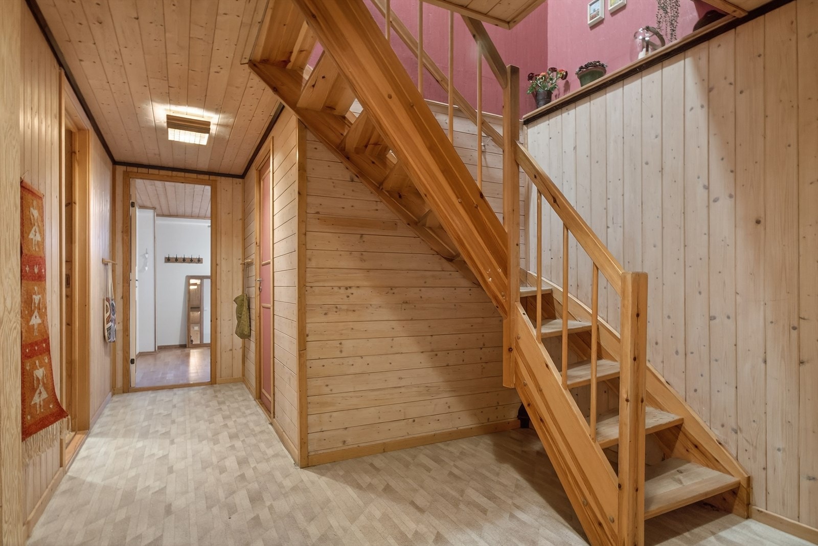 Gang underetasje Galleribilde