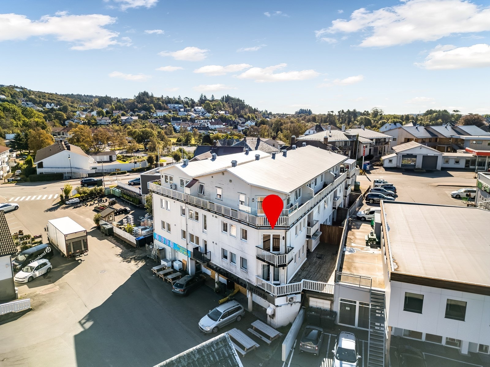 EiendomsMegler1 v/Kjetil Elle presenterer Holmenveien 4 i Vanse Galleribilde