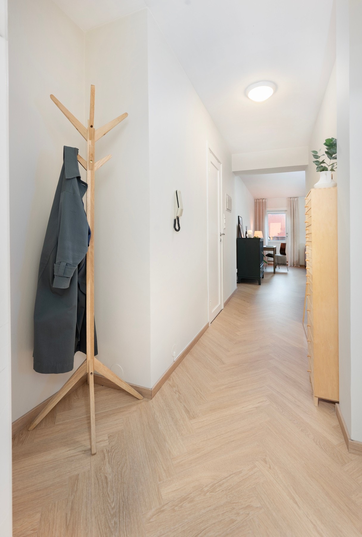 Trivelig entrè/gang som sikrer godt førsteinntrykk! Galleribilde