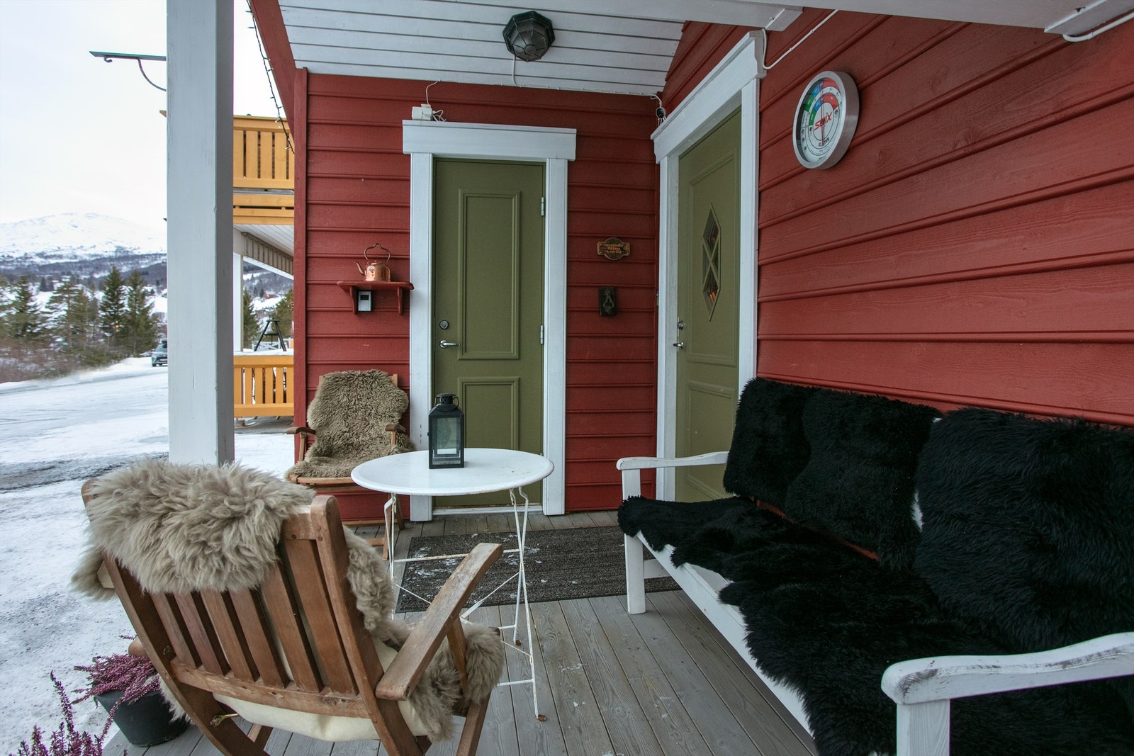 Utebod på 2 kvm i tilknytning til inngangsparti Galleribilde