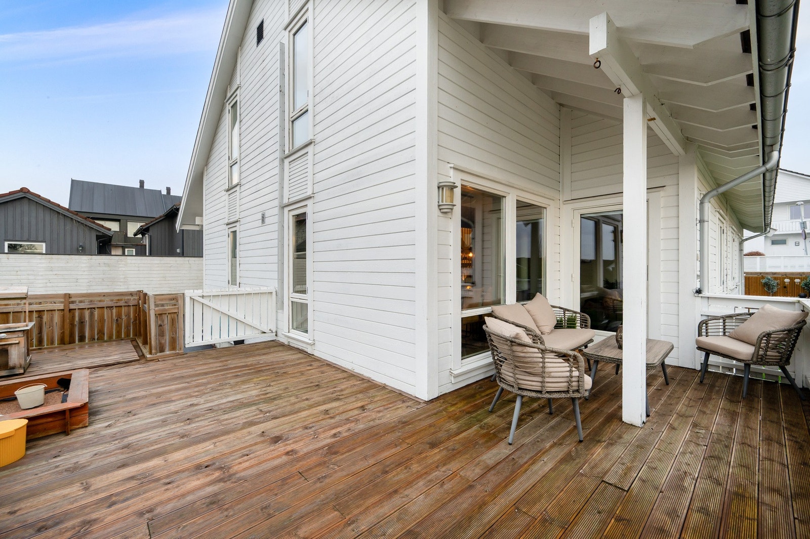 Et ideelt sted for å nyte solen og utsikten, uansett tid på dagen. Galleribilde