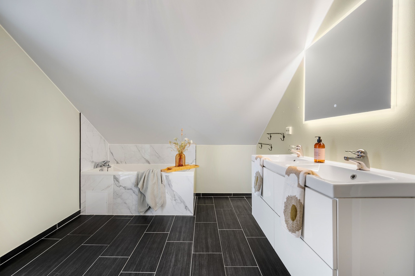 Her er det godt med oppbevaringsplass. Galleribilde