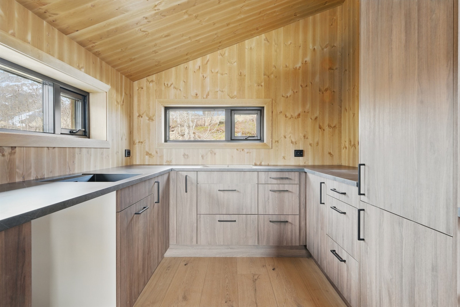 - Velkommen til Dyregrenda Sør 74 - Galleribilde