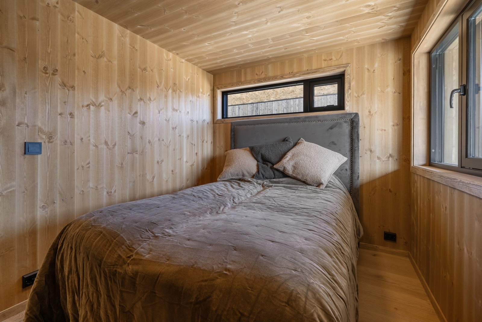 - Velkommen til Dyregrenda Sør 74 - Galleribilde