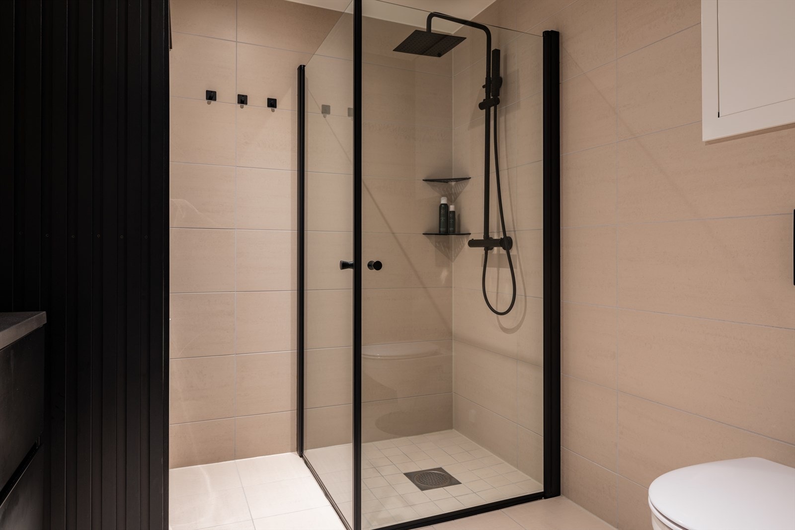 Innsvingbare dusjdører Galleribilde