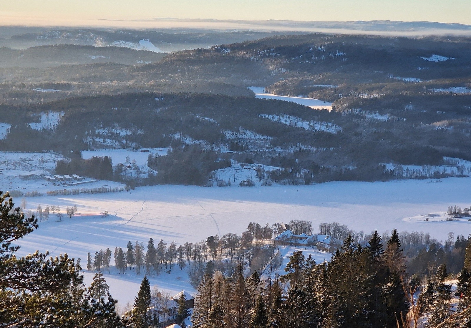 Selgers egne bilder fra nærområdet. Galleribilde