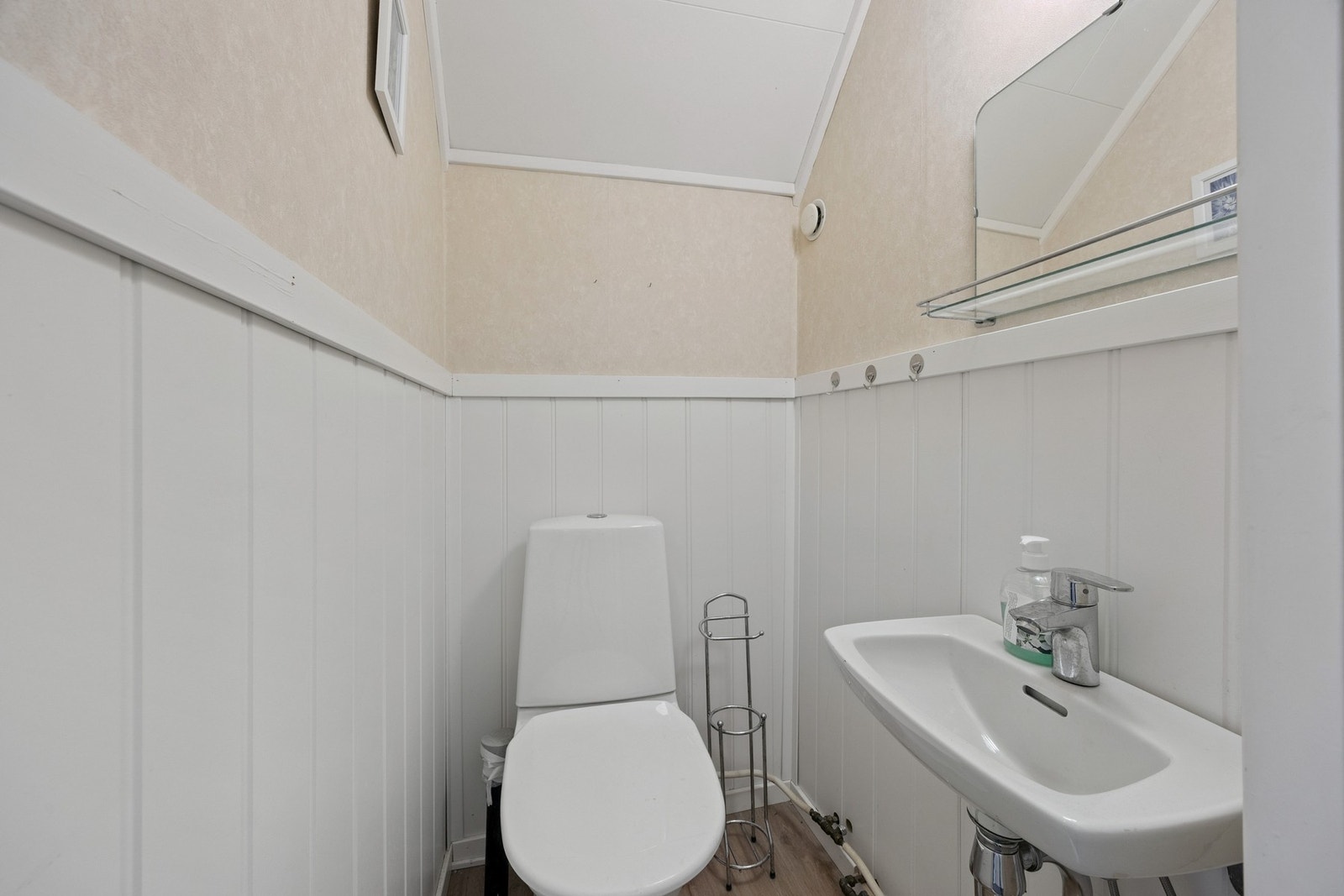 Toalett Galleribilde