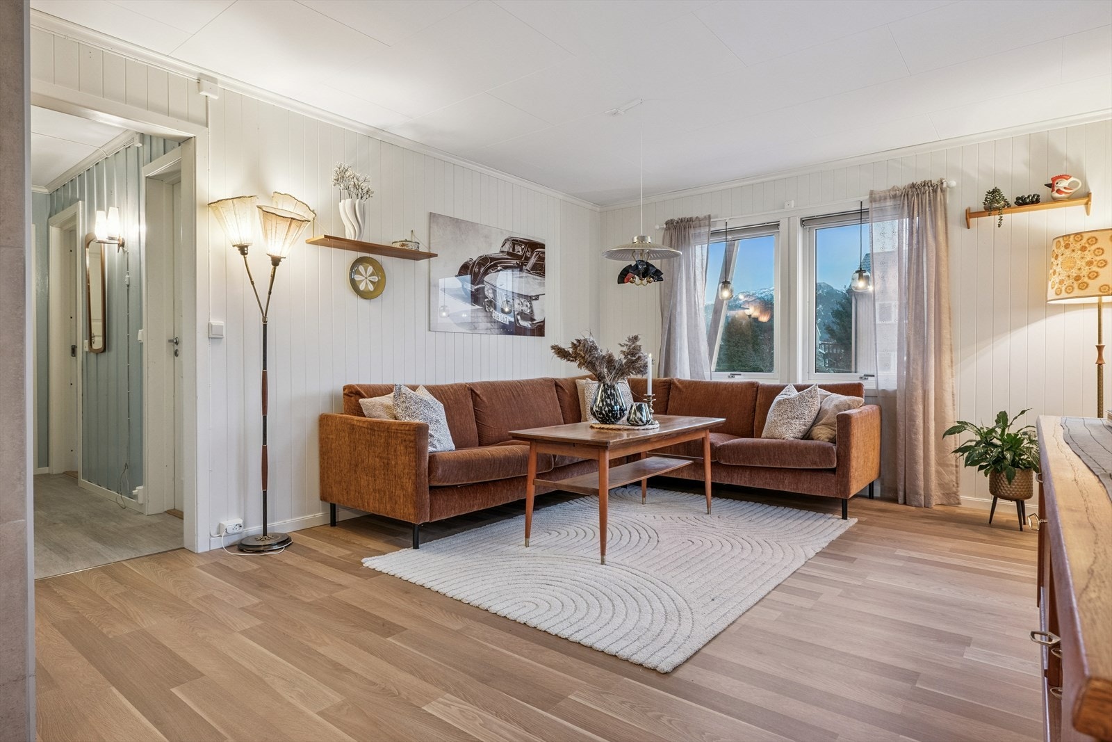 Lav andel fellesgjeld: 186.623,-.
Lav andel felleskostnad: 5.337,- pr. mnd. Galleribilde