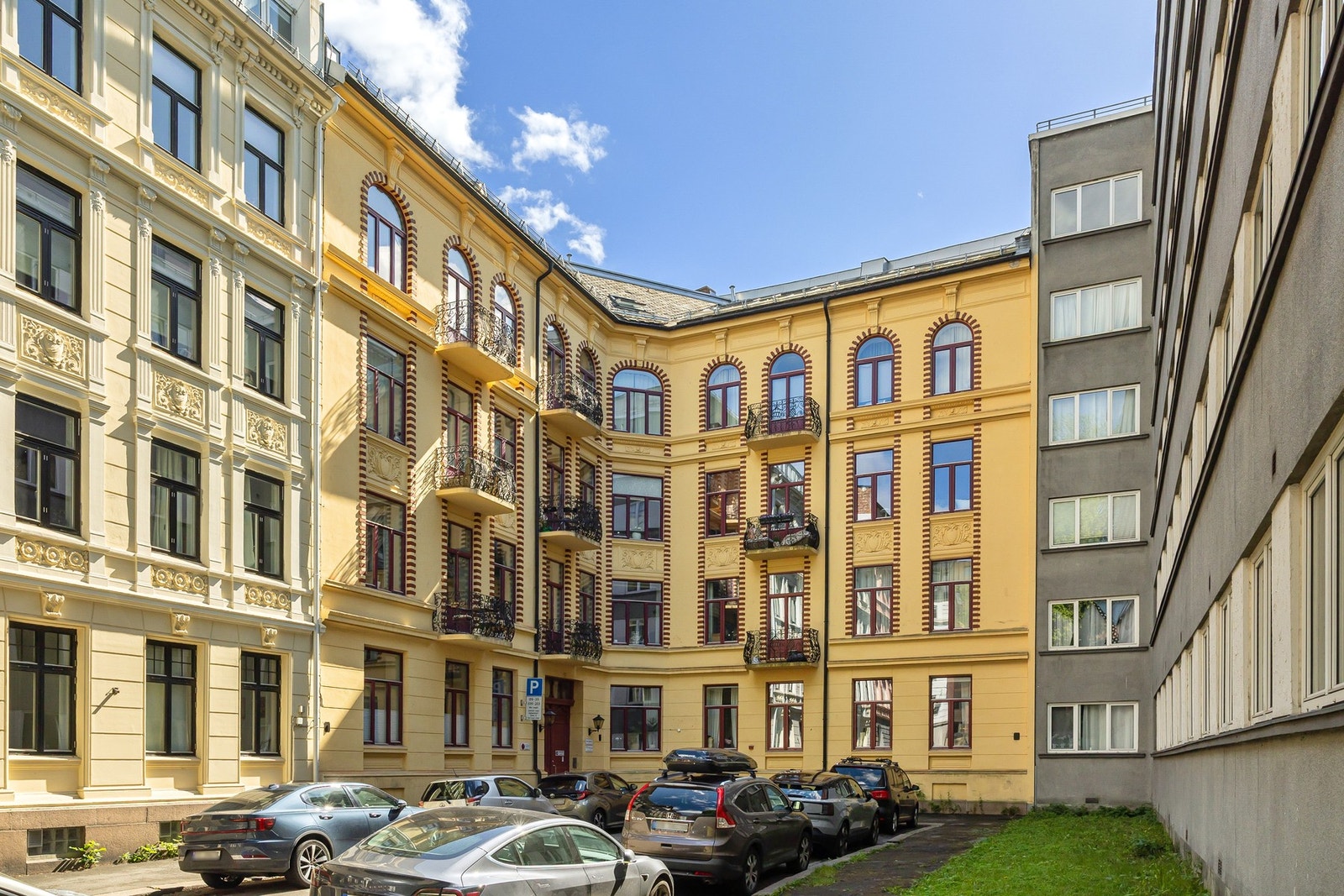 Borettslaget ligger skjermet til med en svært sentral beliggenhet på Frogner. Galleribilde