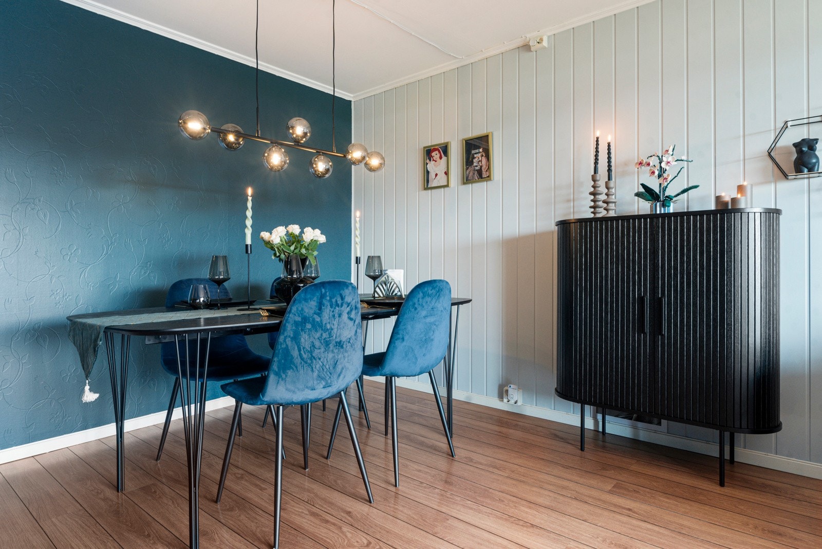 Stuen er på 23 m². Galleribilde