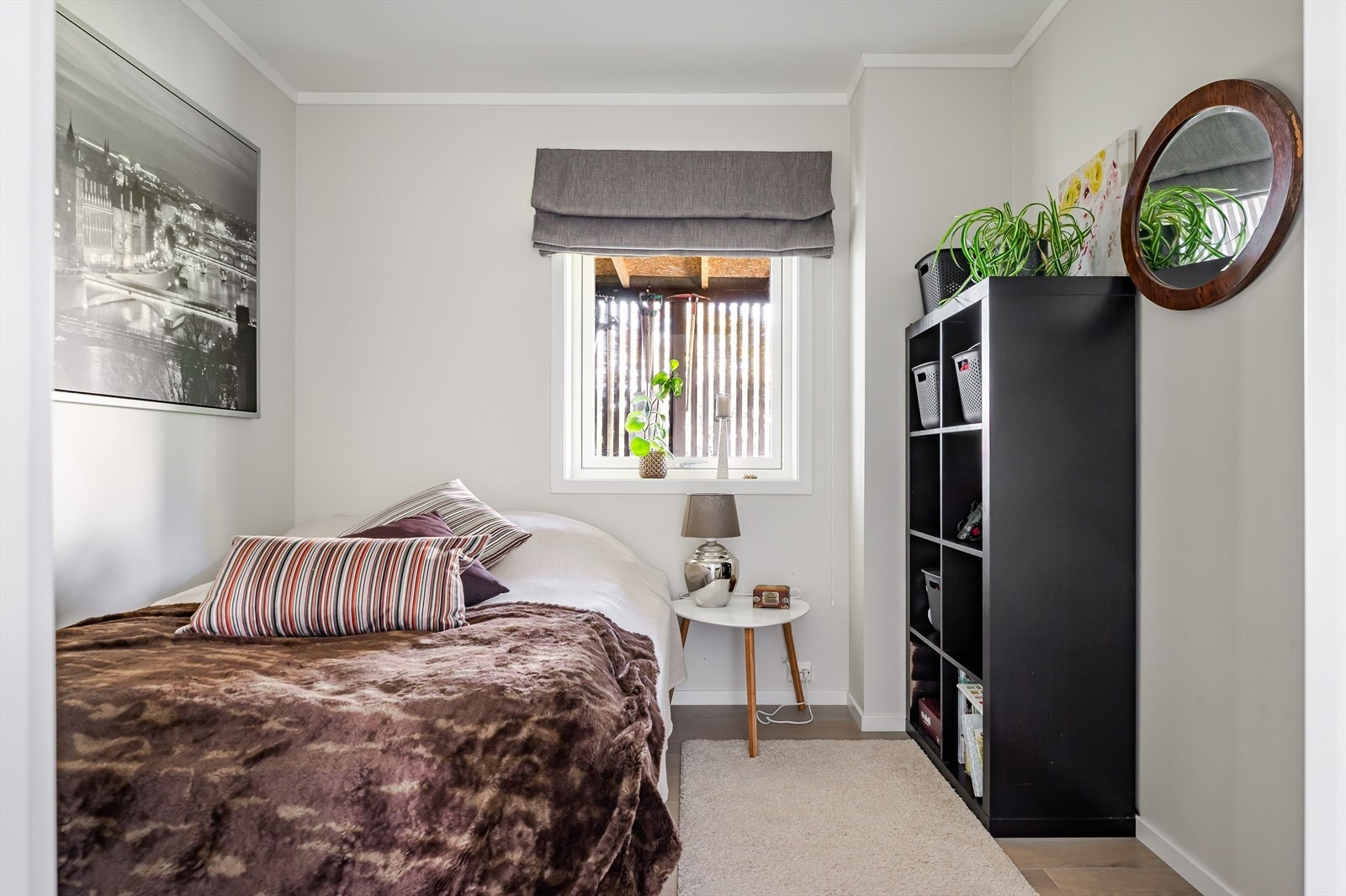 Soverom. Galleribilde