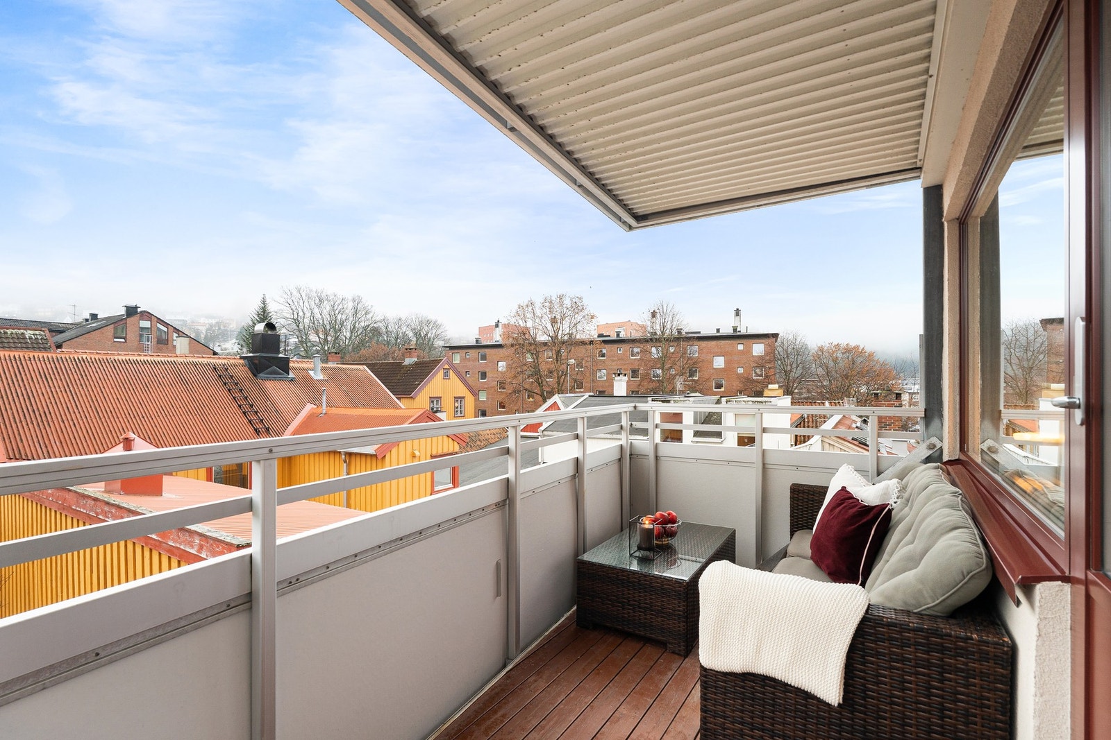 Her er det bra med plass til utemøblement. Galleribilde