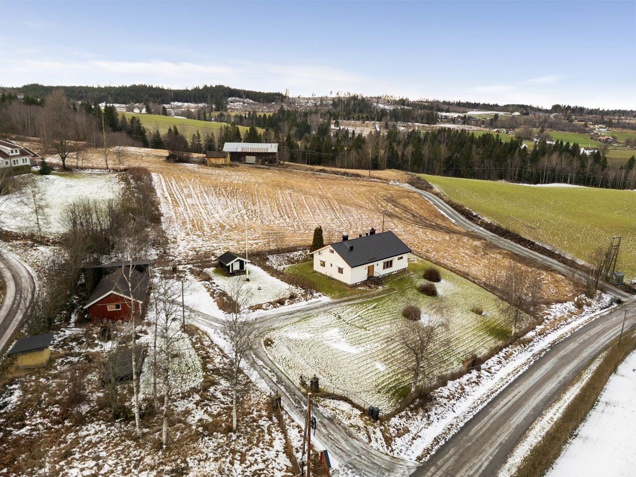 Her bor du med nærhet til Totenåsen, som byr på flotte turmuligheter året rundt. Galleribilde
