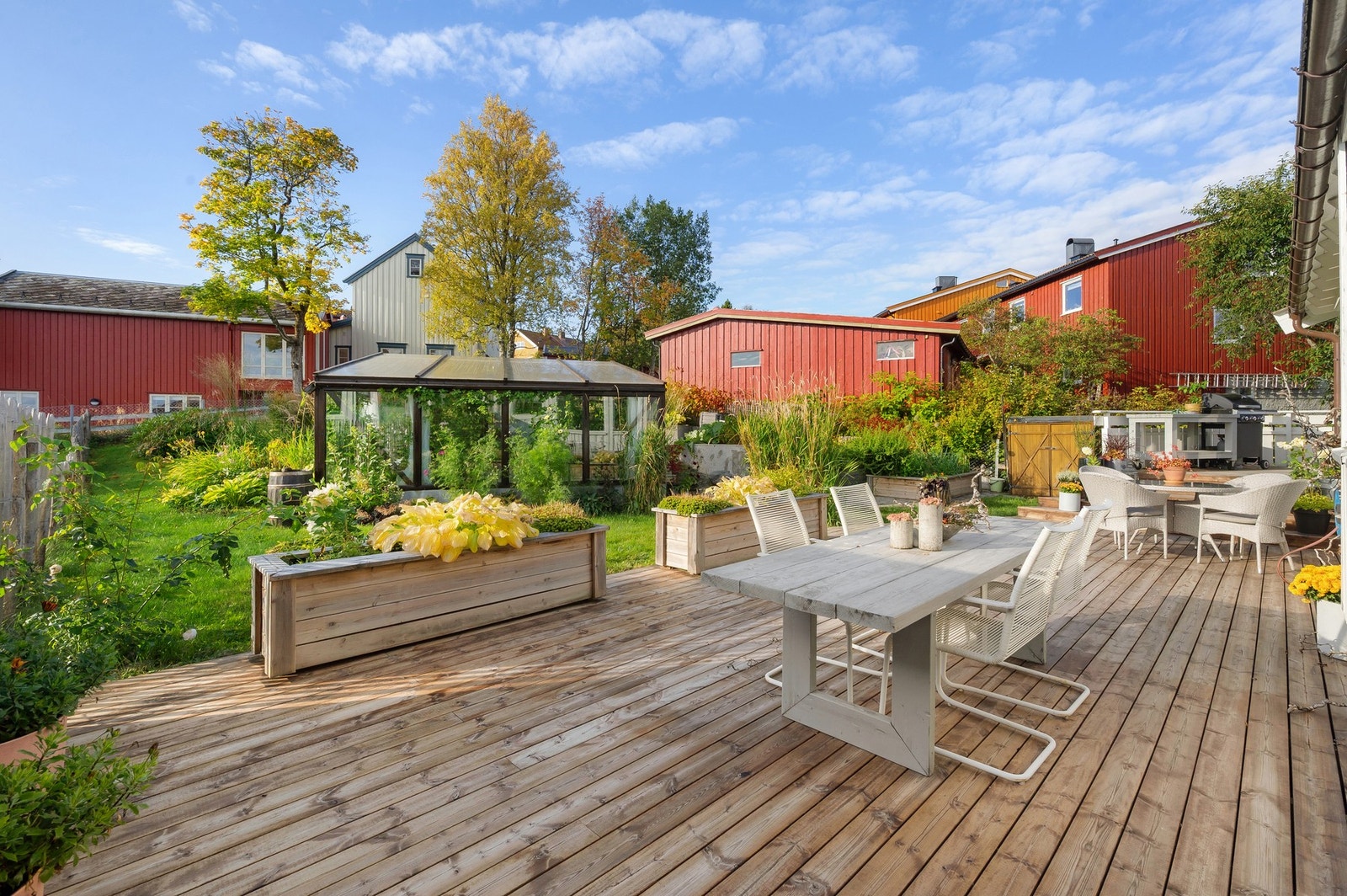 Herlig sørvendt terrasse med god plass - 50,4 m² Galleribilde