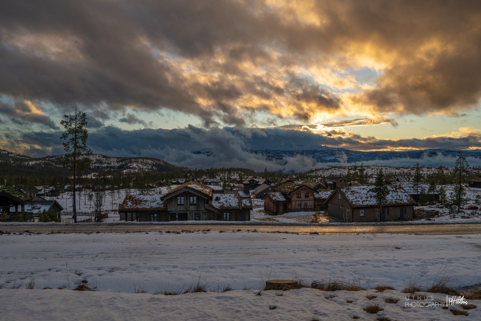 På nedsiden av hytta går det ski-in løype til alpinanlegget Galleribilde