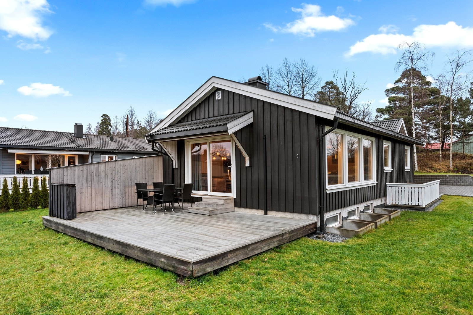 Terrasse. Galleribilde