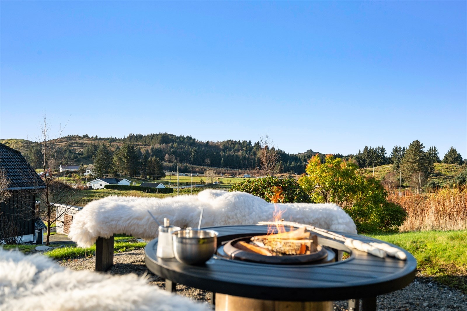 Herlig uteplass for rekreasjon og hvor skuldrene kan senkes Galleribilde