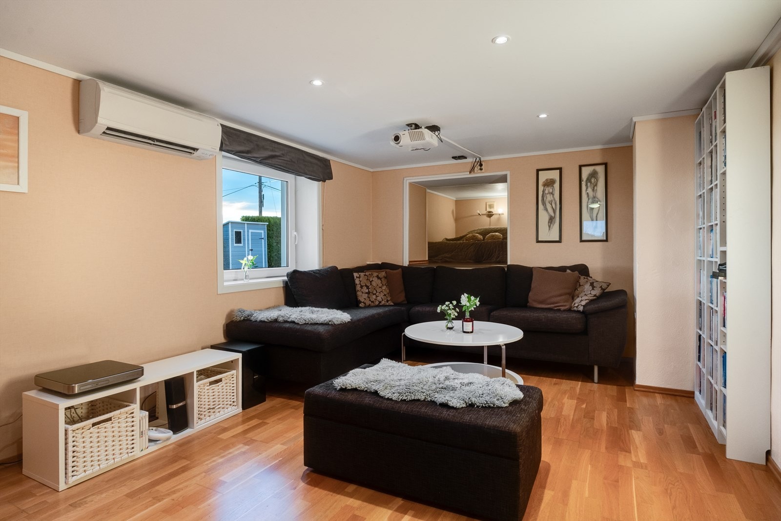 Kjellerstue Galleribilde