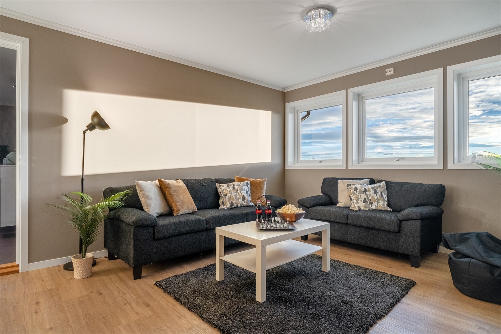 Loftstue Galleribilde