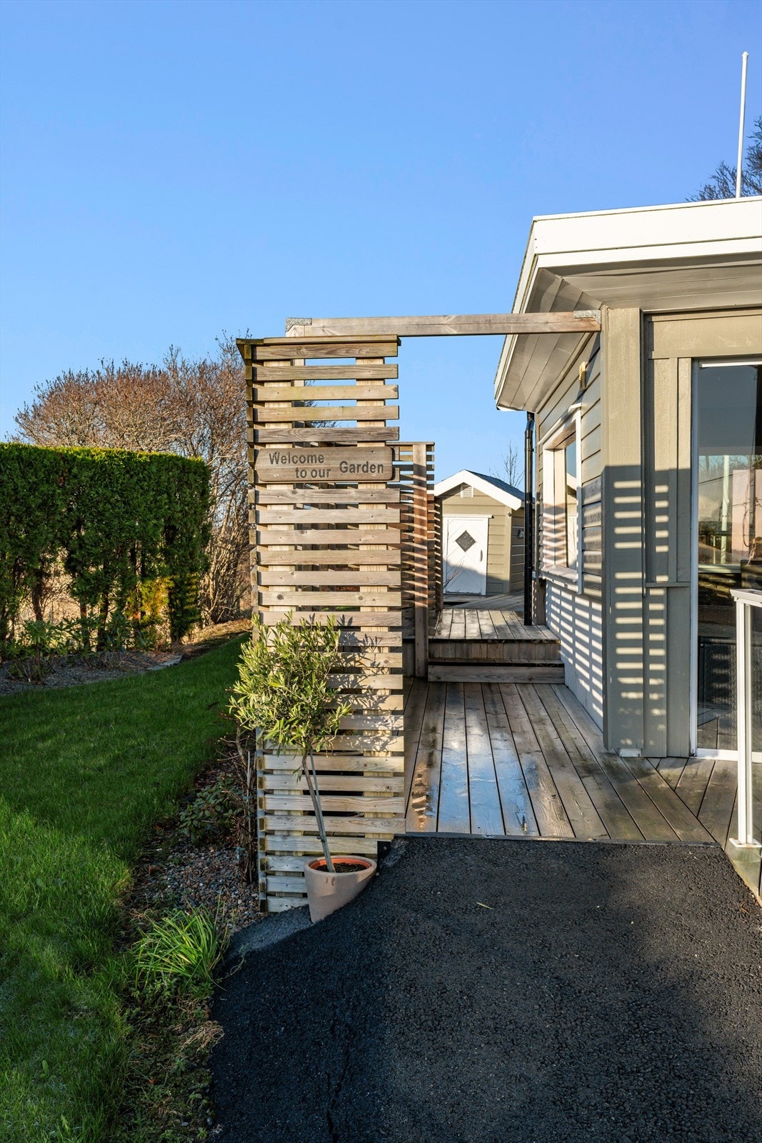 Koselig inngang hage Galleribilde