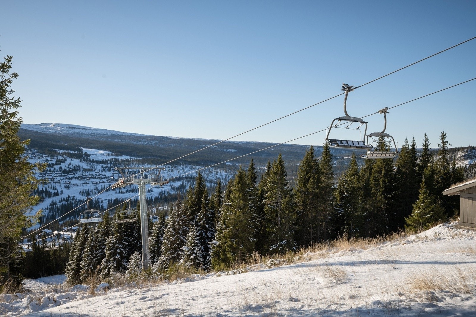 Kort vei til bakken. Galleribilde