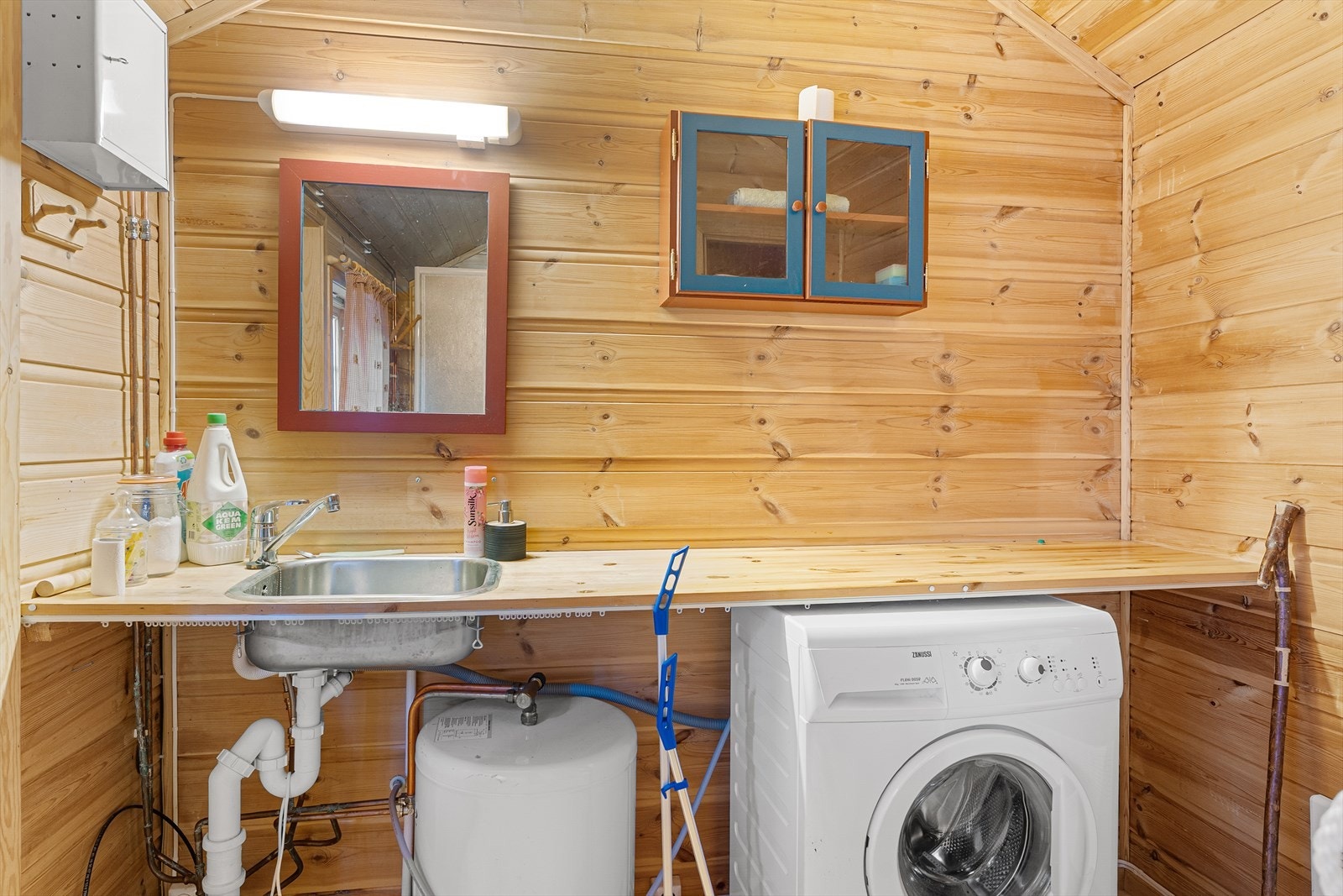 Bad/ vaskerom i anneks Galleribilde