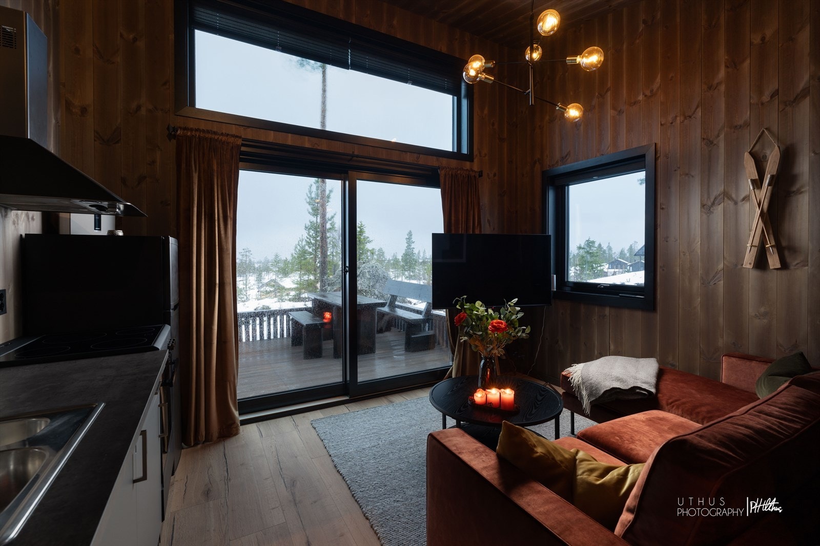 Anneks med kjøkken og hyggelig uteplass. Gir flere bruksmuligheter ift. utleie Galleribilde