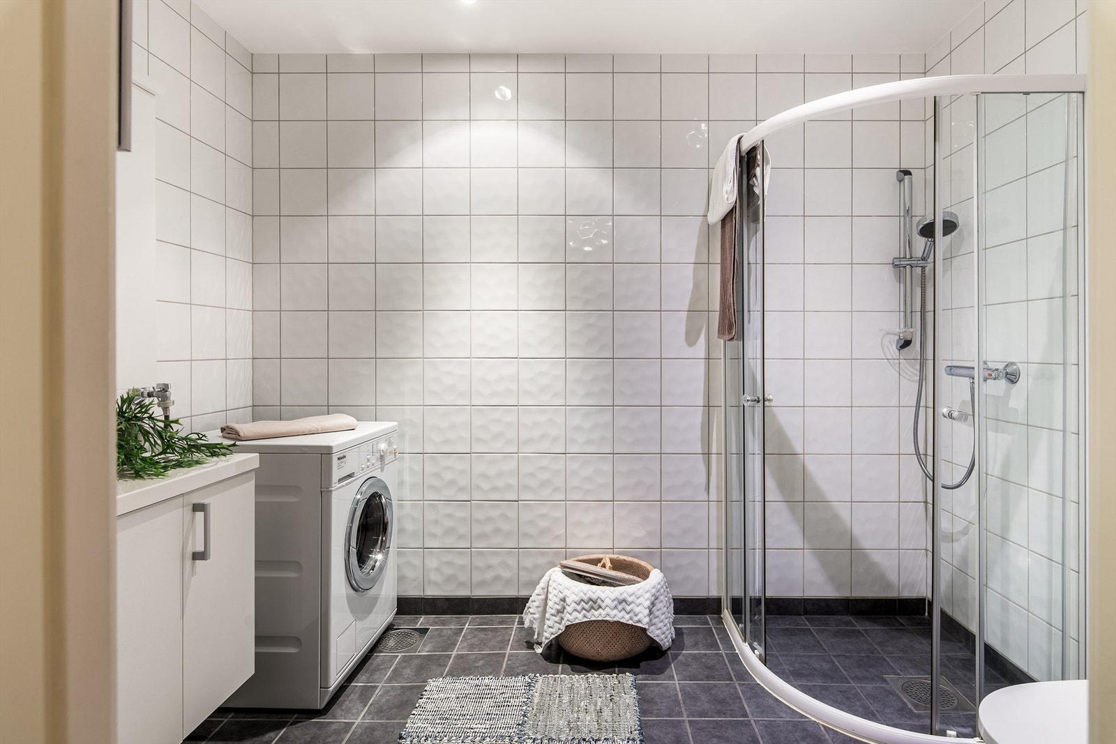 Helfliset baderom Galleribilde