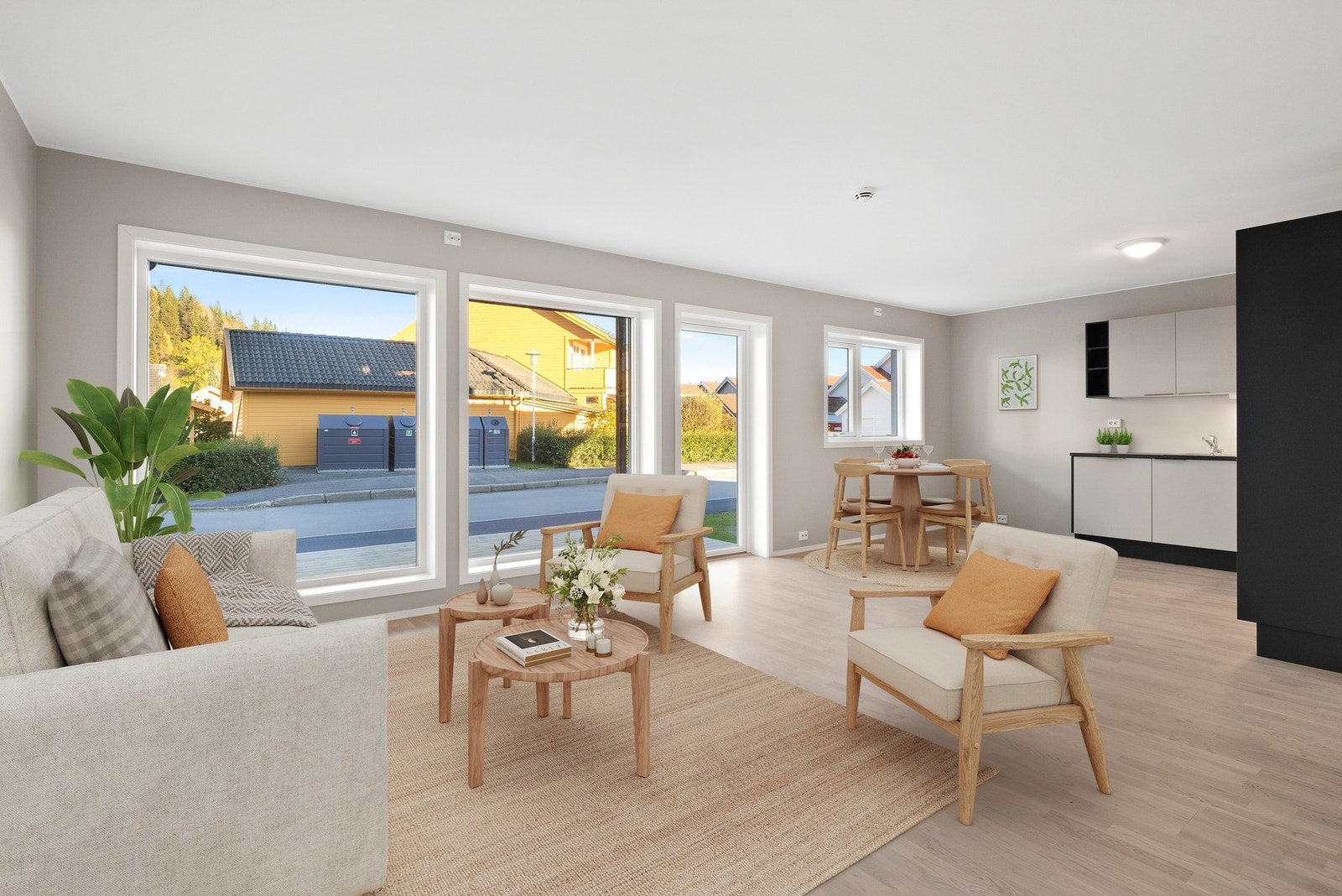 Store vindusflater som slipper inn rikelig med lys (Foto digitalt innredet) Galleribilde