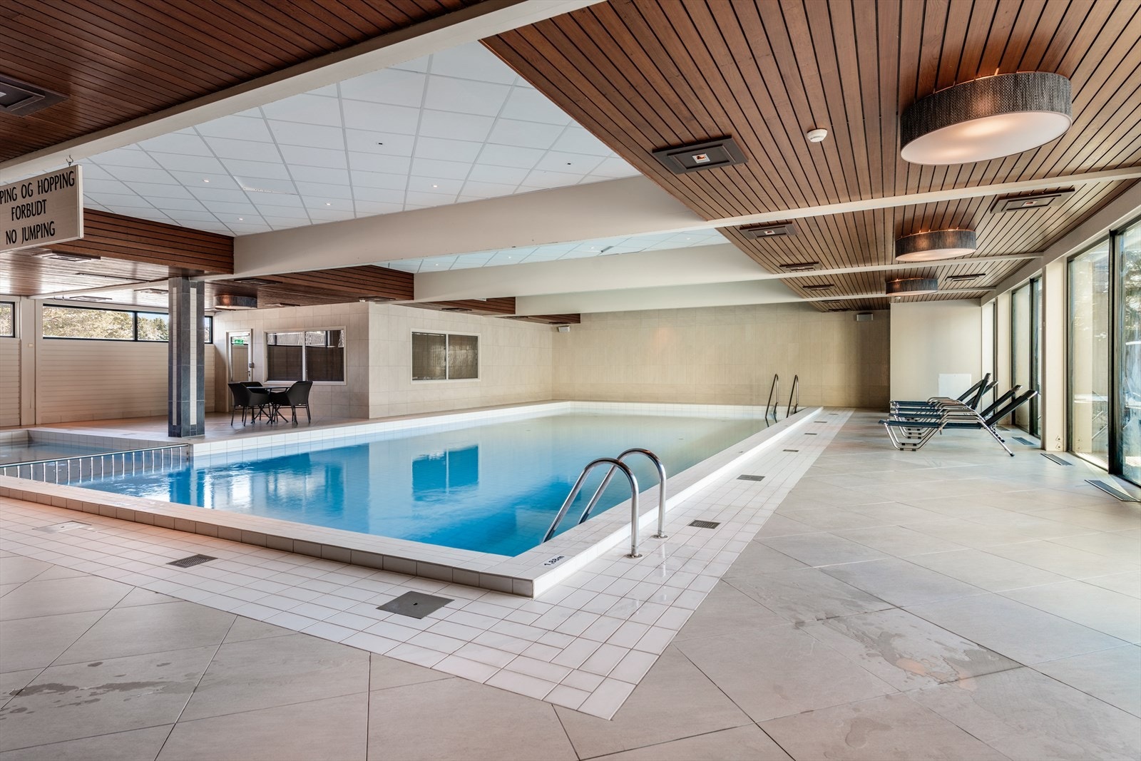 Svømmebasseng Galleribilde