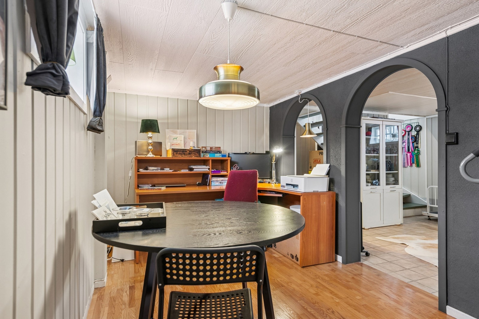 Innredet kjellerrom Galleribilde