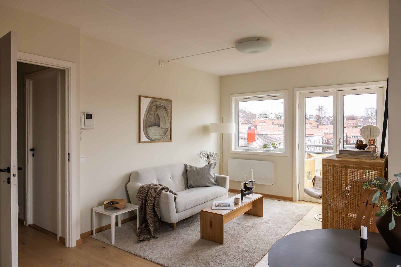 Leiligheten har et moderne uttrykk med en arealsmart planløsning. Galleribilde