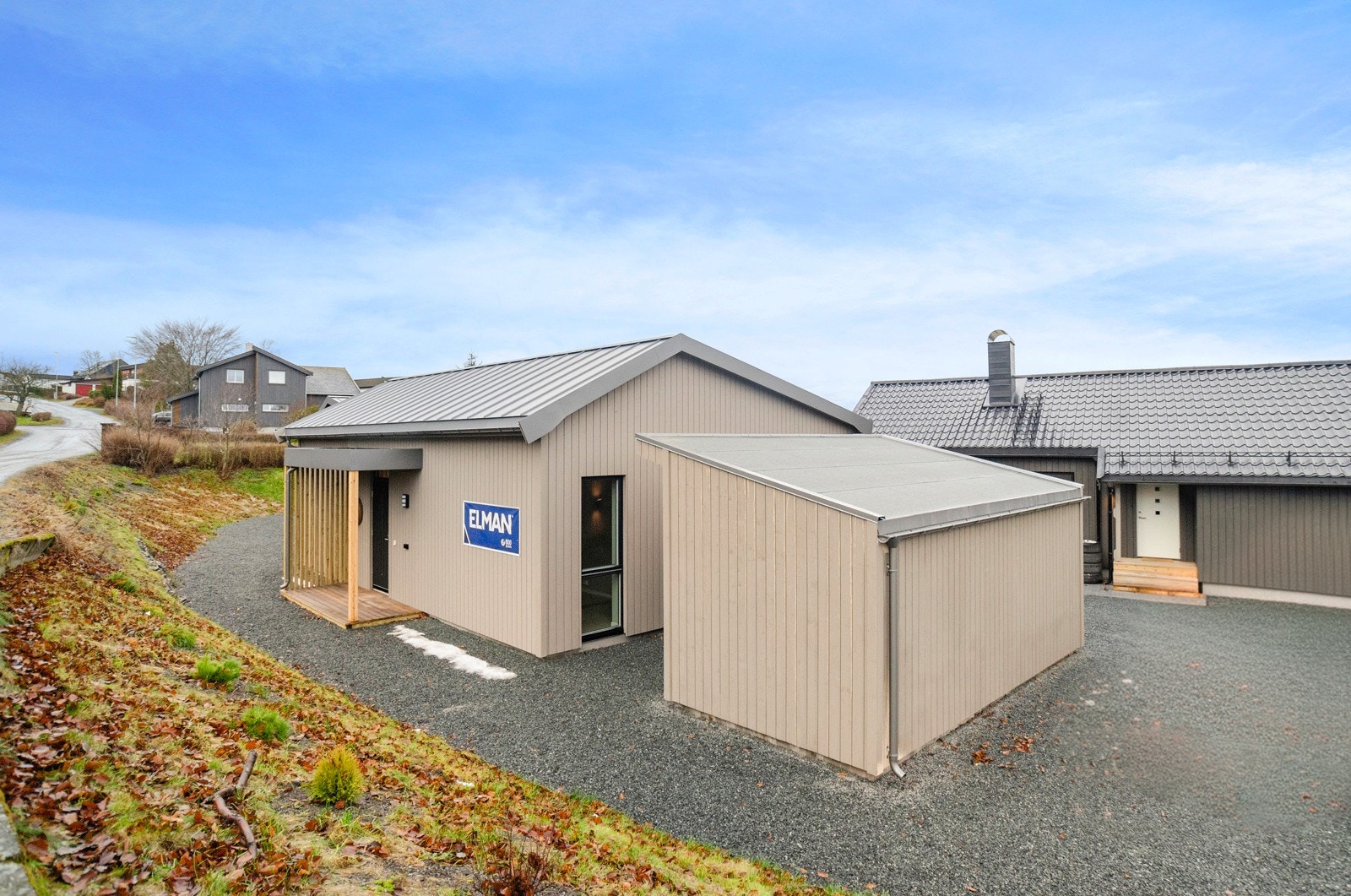 Fra boligen er det kort vei til Levanger sentrum. Galleribilde