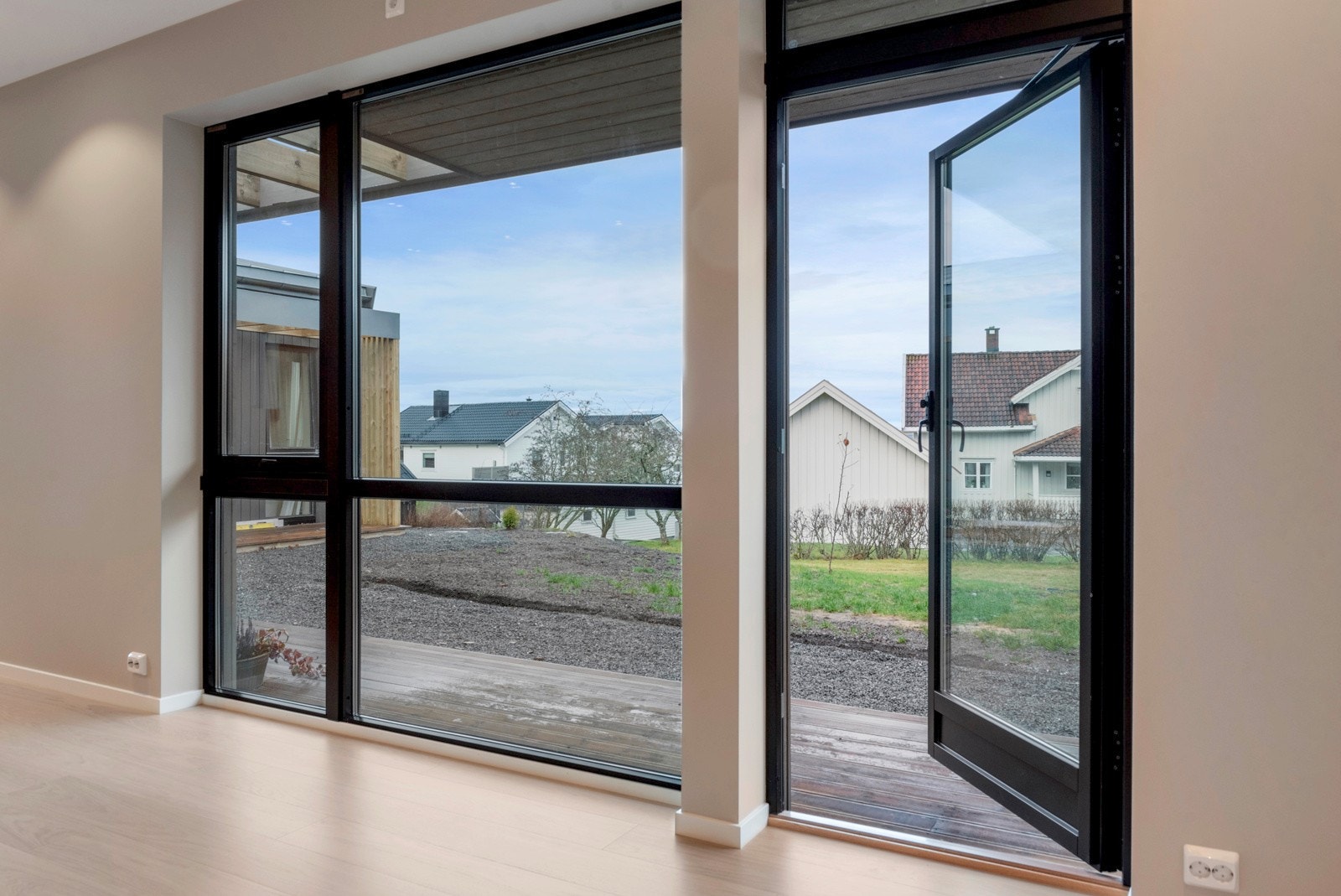 Gjennomgående høy standard. I tak har man downlights. Galleribilde