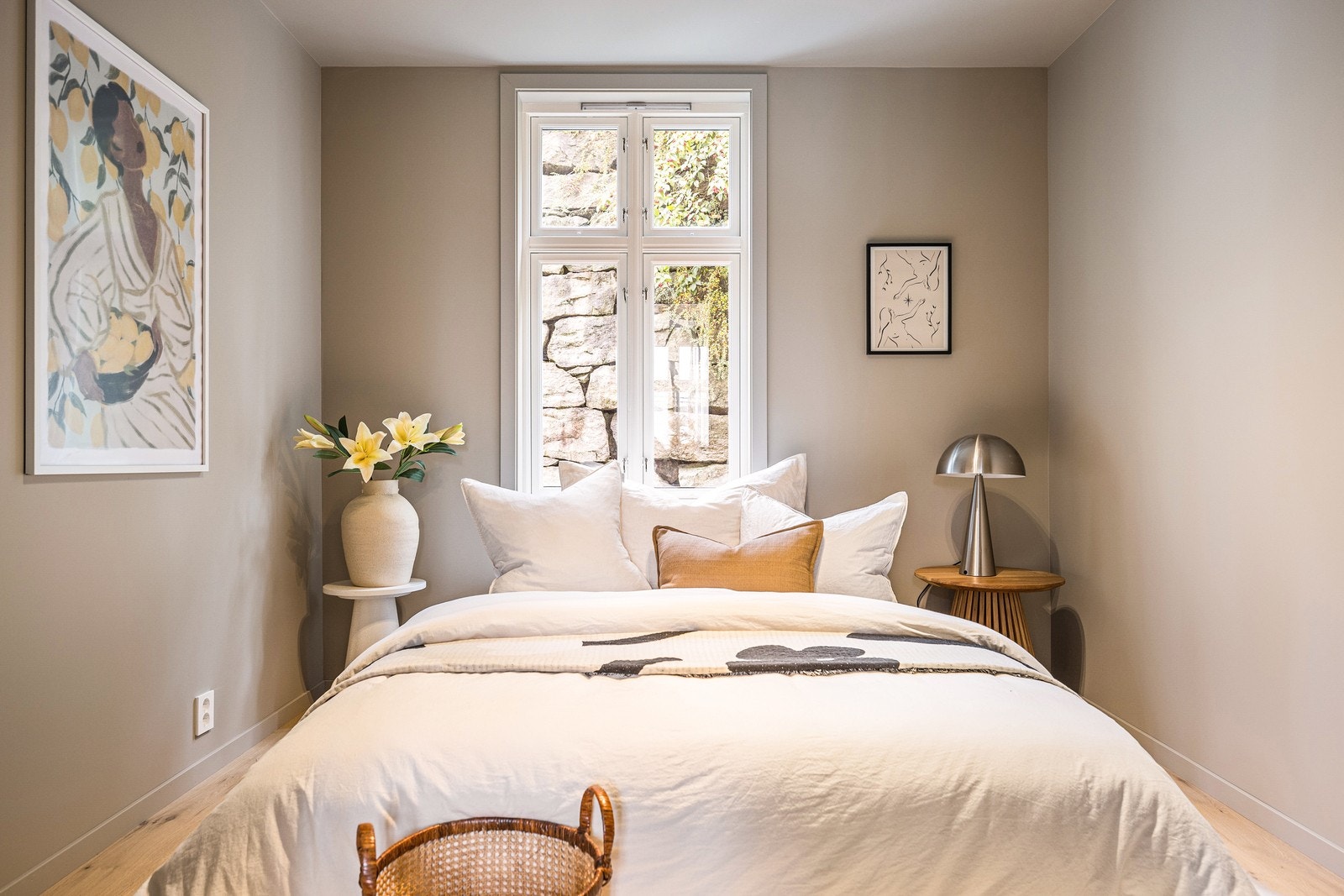 *Møbleringen vil avvike litt fra bildene. Møblene er helt nye og tilnærmet ubrukt. Galleribilde