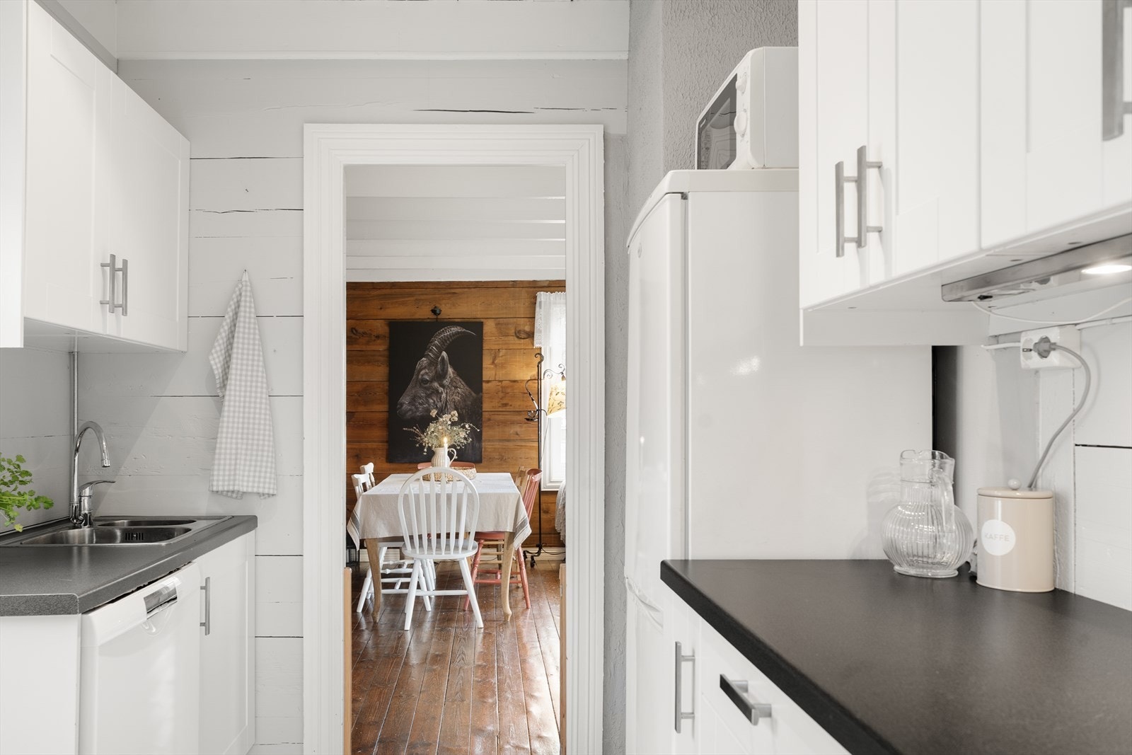 Alle hvitevarer er frittstående Galleribilde