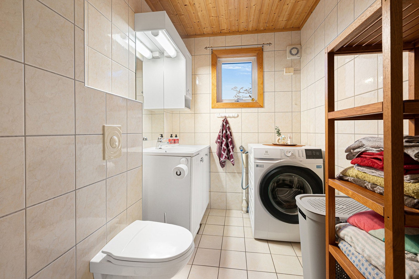 Flislagt bad - leilighet 4. Galleribilde