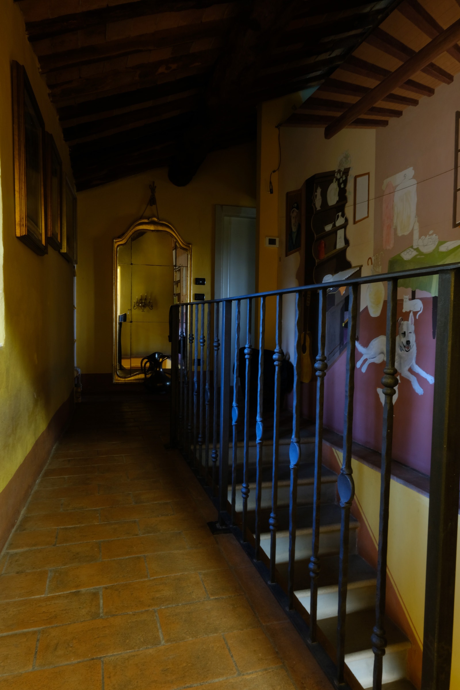 Entre oppe i hovedboligen Galleribilde