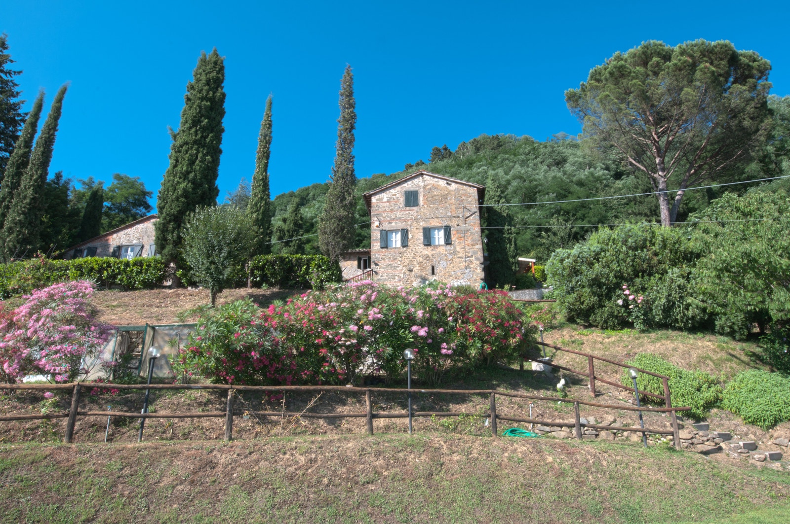 En nydelig eiendom med drømmebeliggenhet! Galleribilde