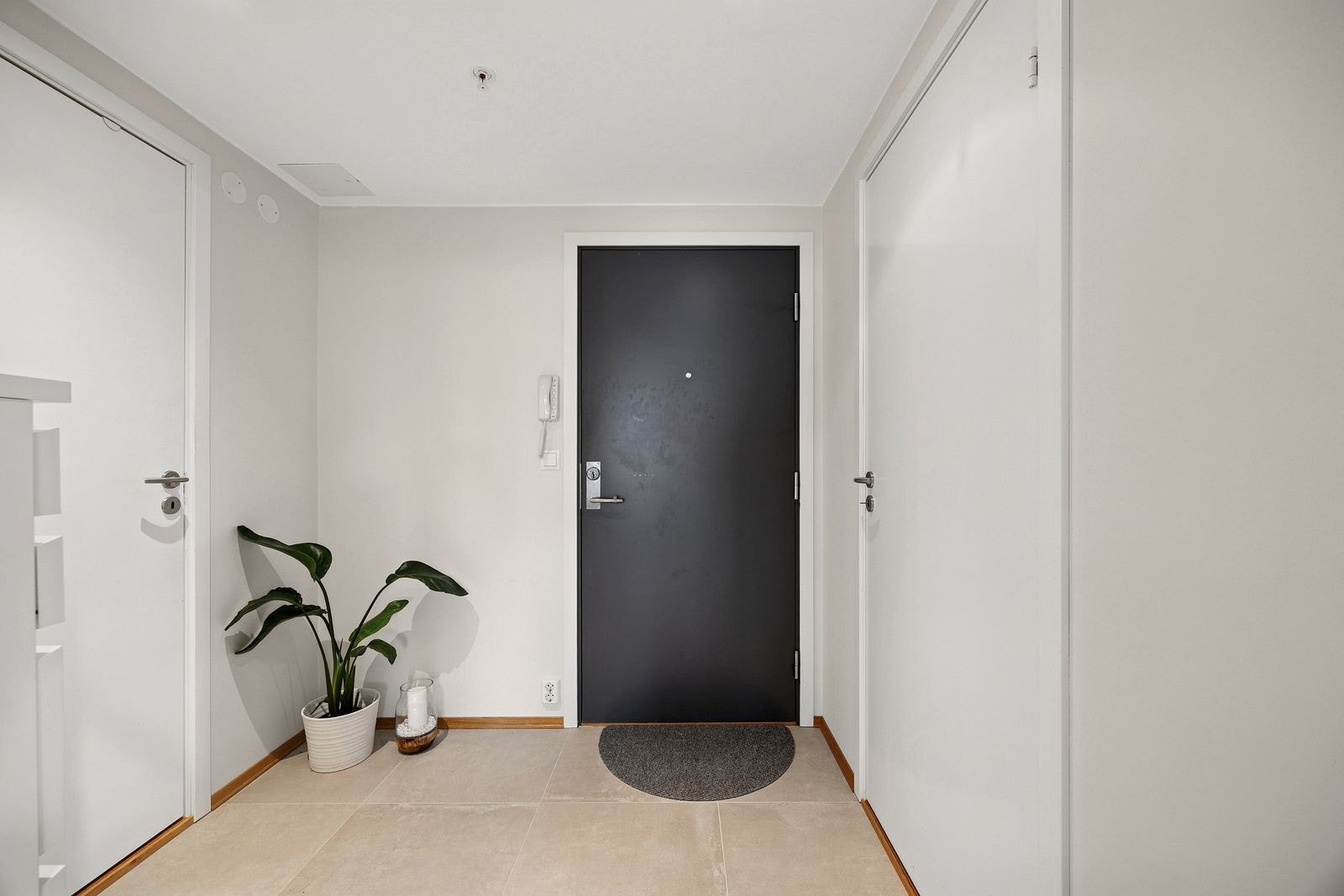 Entré. Galleribilde