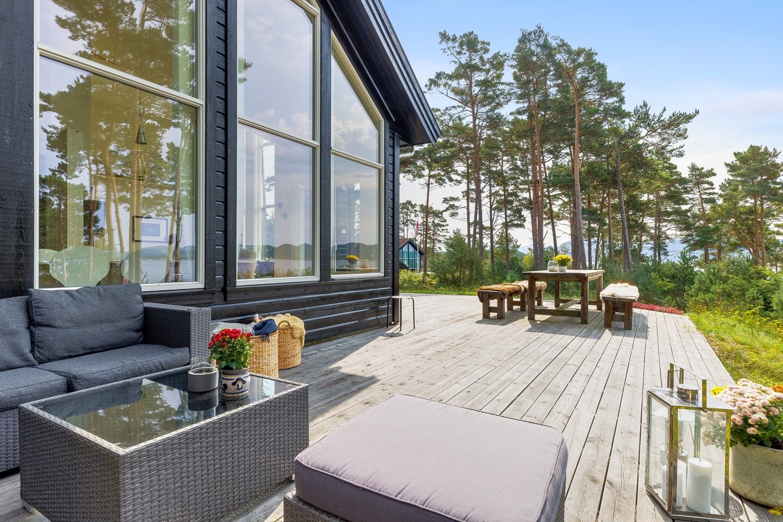 Herlig solkrok med god plass til hele familien Galleribilde